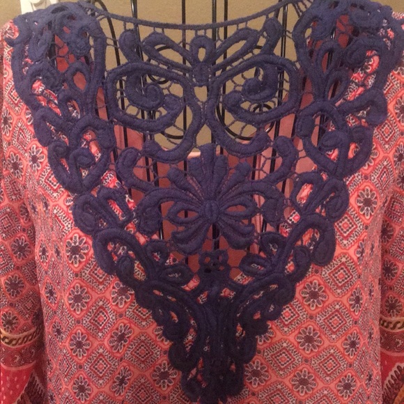 🛍👗As U Wish Dress with navy laced back - Picture 2 of 3